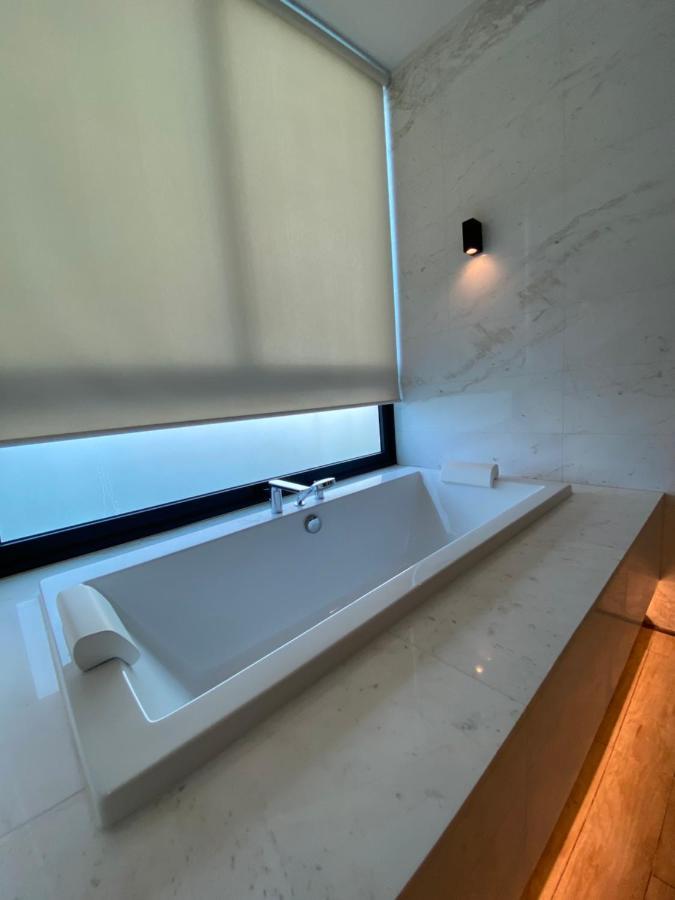 Ikiru 18 Private Saltwater Pool Villa, 3 Ensuite Br, Outdoor Bbq, 5 Mins To Beach Пантай-Ченанг Екстер'єр фото